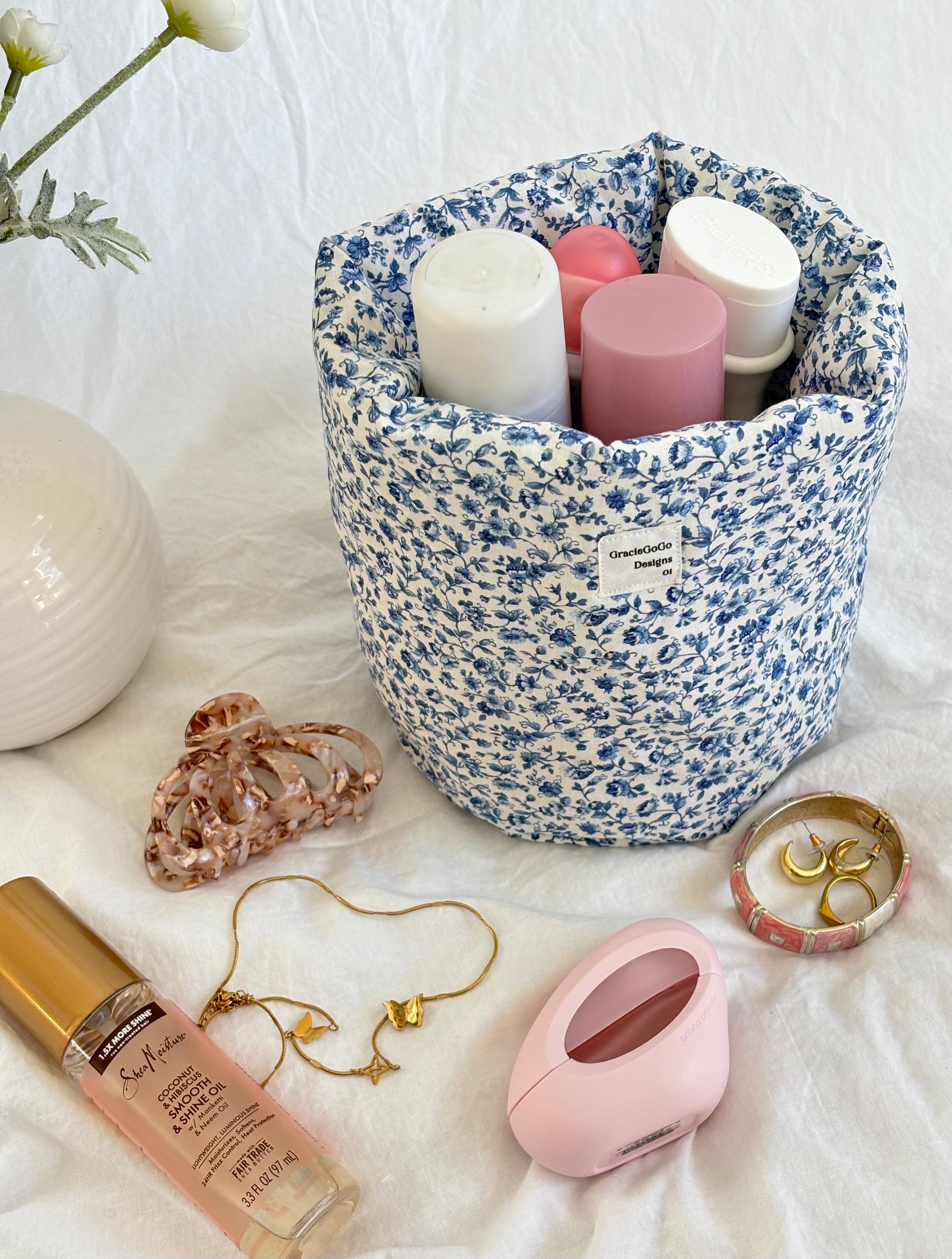 Daily Darling Blue Floral Small Organizer