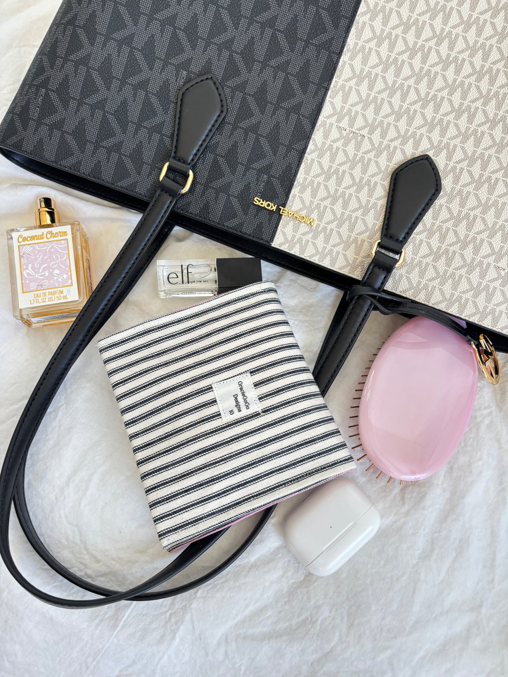 The Go-To Pouch